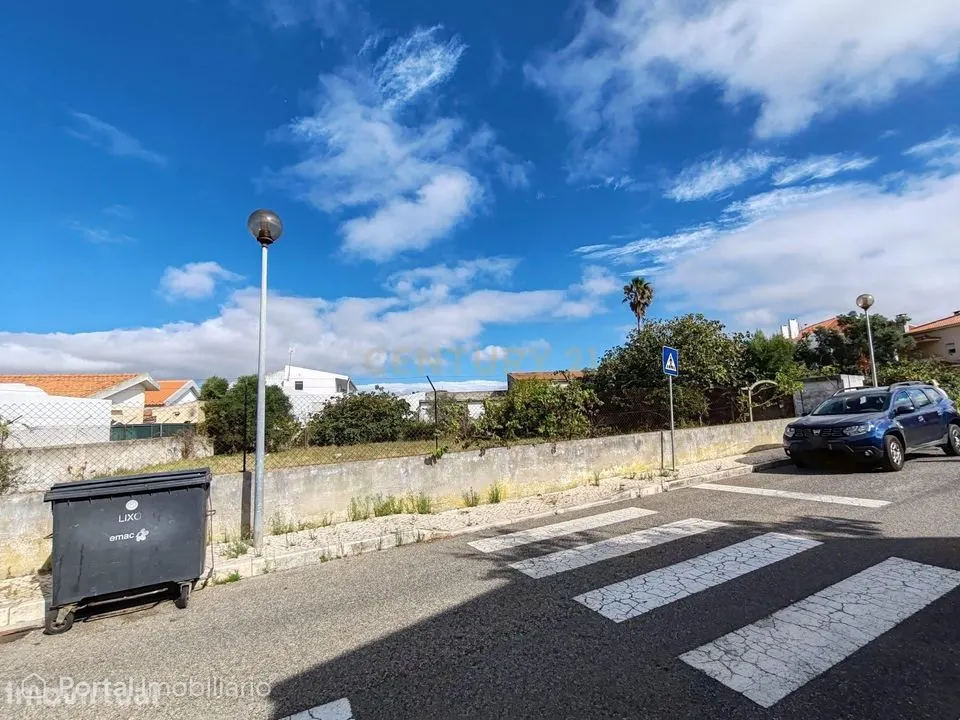 Terreno Urbano em Tires, Cascais