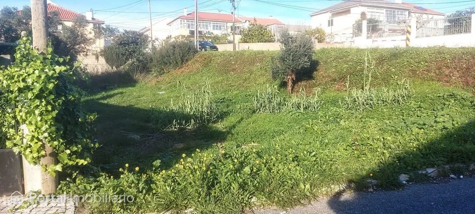 Land for sale in Santa Iria de Azoia, São João da Talha e Bobadela