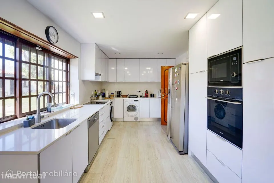 Moradia T6 com Piscina 1.640 m² | Marisol