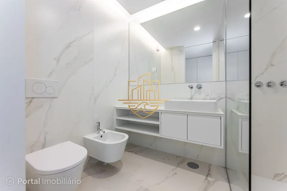 Apartamento T3 Venda em Matosinhos e Leça da Palmeira,Matosinhos