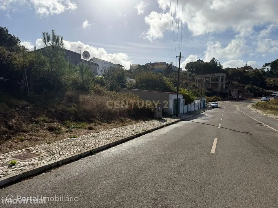 Terreno Urbano para Construção em Almargem do Bispo