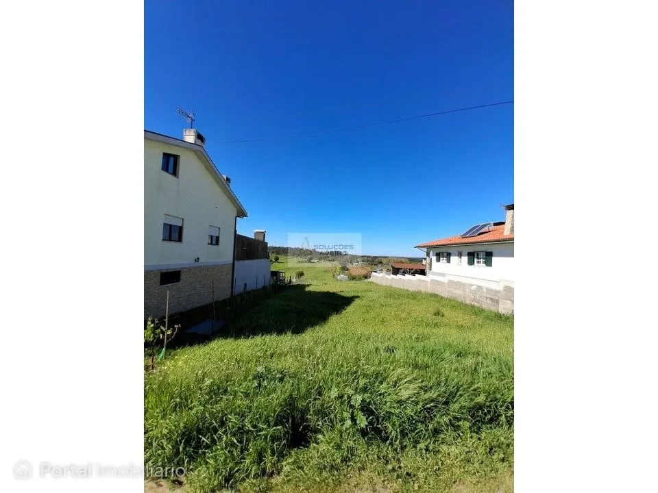 Terreno Urbanizável com 1.100m² | Excelente Exposição Solar | Zona ...