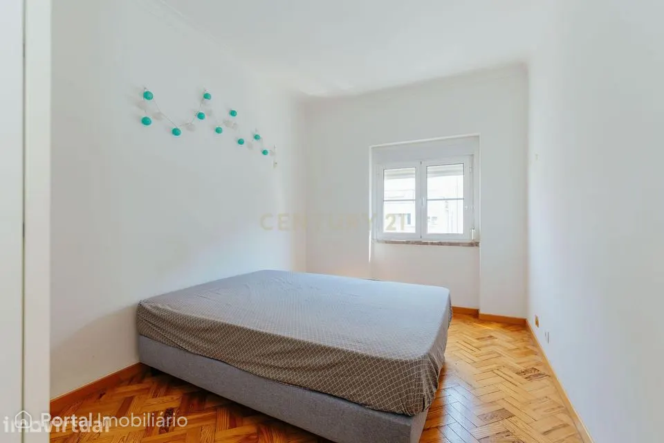 2-bedroom apartment for sale in Sacavém e Prior Velho