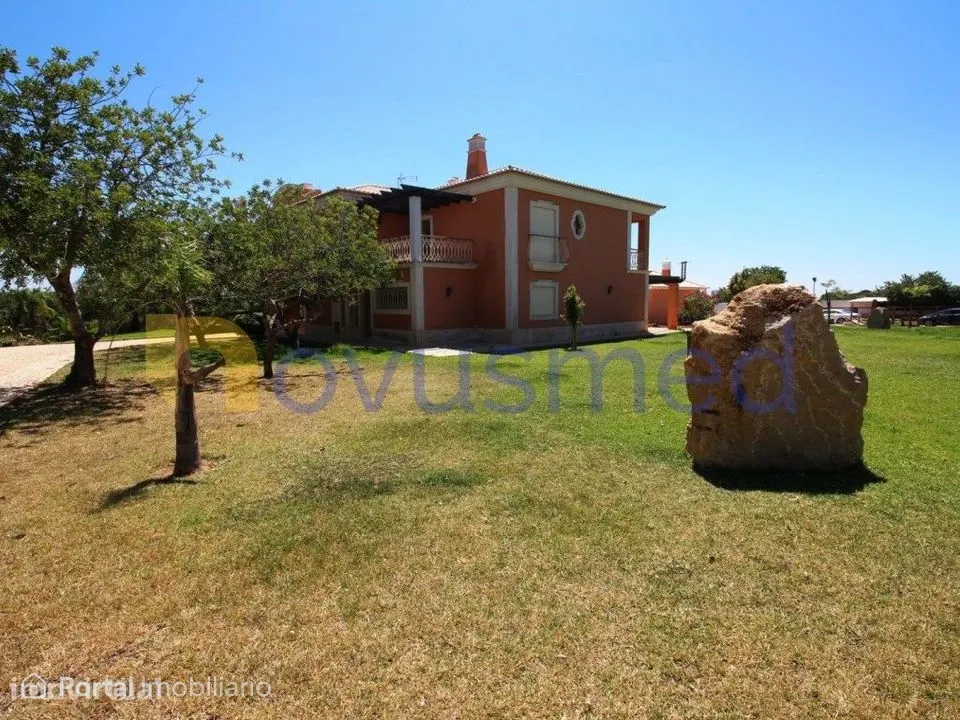 Moradia com 5 quartos, piscina, Albufeira, Algarve