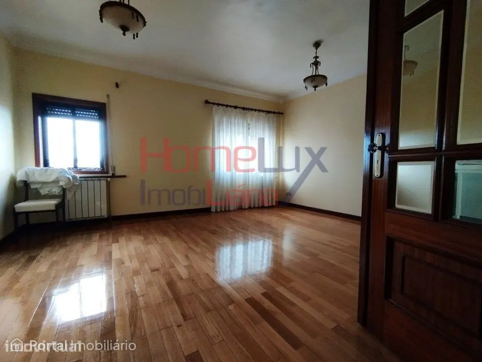 Andar Moradia T3 Duplex, c/ Terraço, Porto