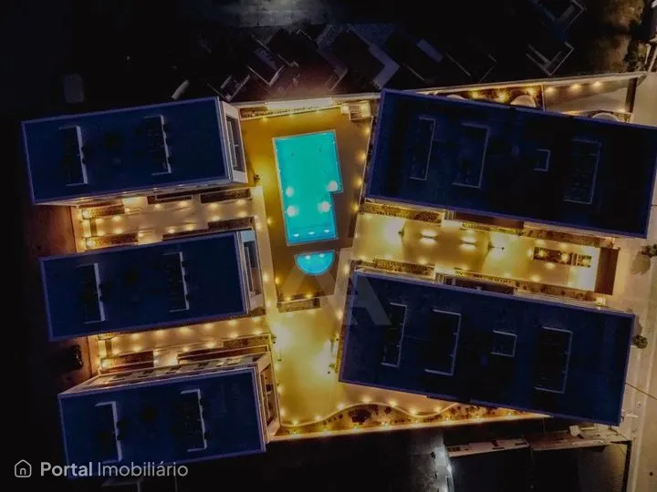 Apartamento T3 com vista desafogada sobre o mar