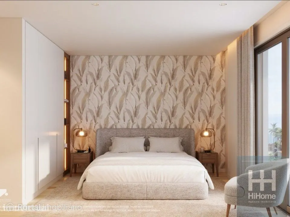 3-bedroom apartment for sale in Calheta