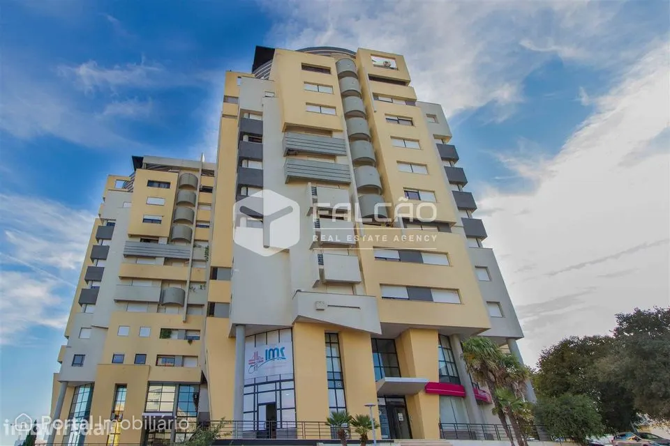 Espaço Comercial em Santarém. Oportunidade Única!