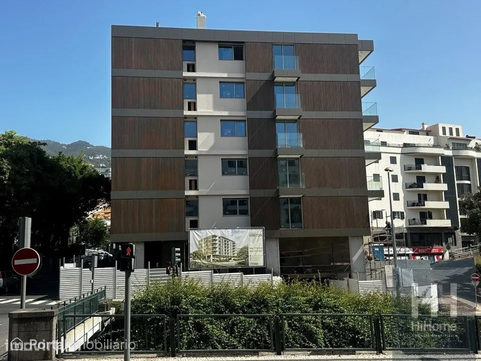 Apartamento T1 em Santa Luzia - Funchal, Madeira
