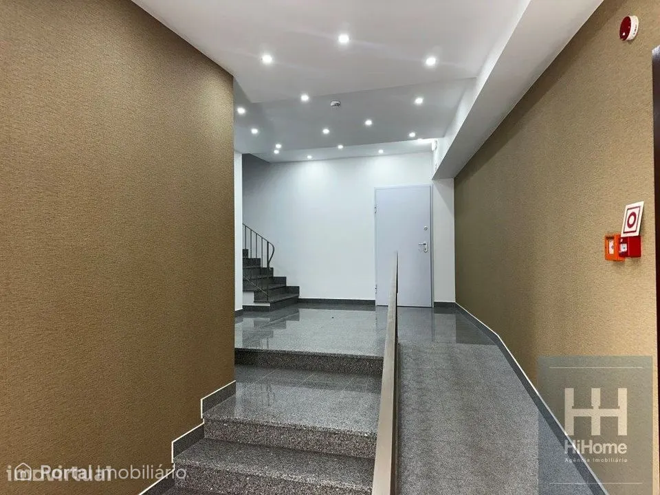 Apartamento T1 na Rua da Carreira, Funchal