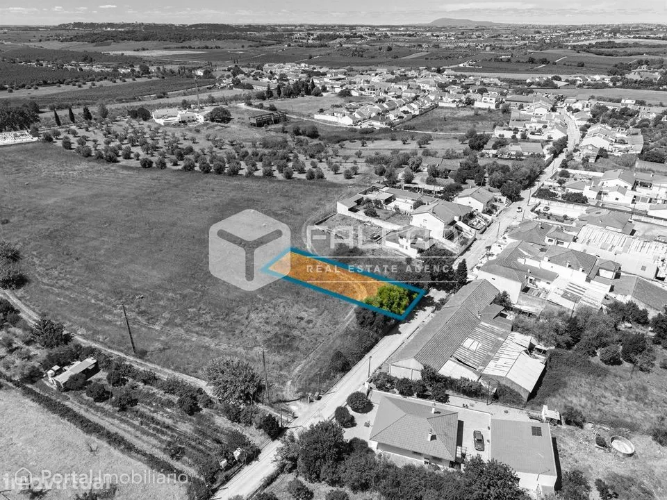 Lote de Terreno Venda em São Vicente do Paul e Vale de Figueira,Santa
