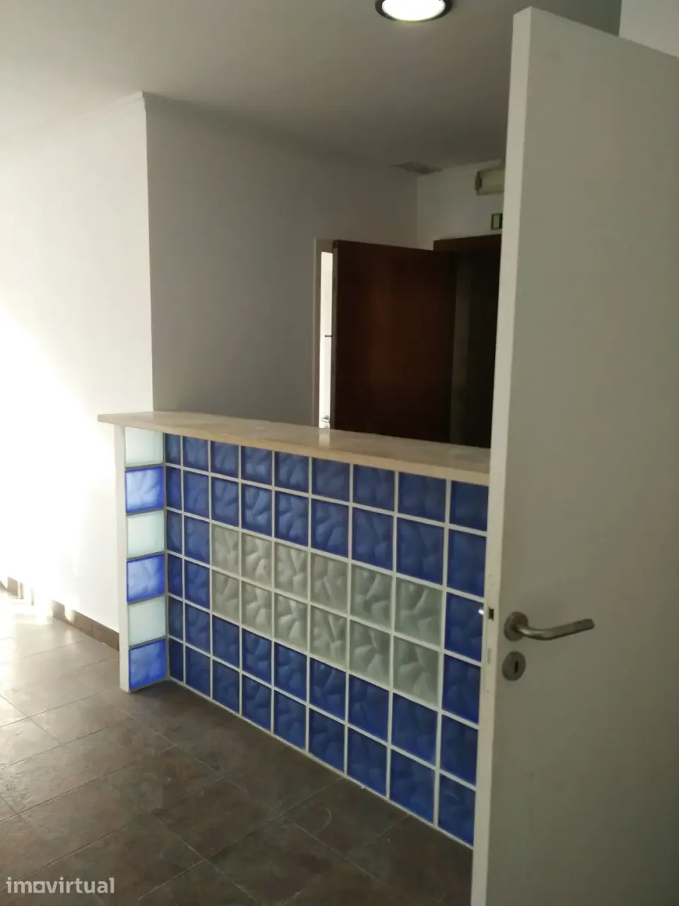 Imóvel Comercial em Agualva para Arrendar