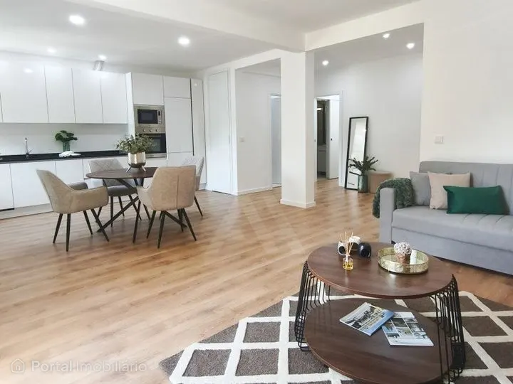 Apresentamos este fantástico apartamento T3