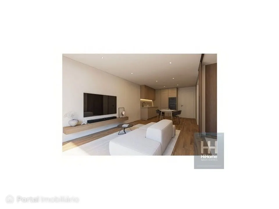 Apartamento T1 com logradouro no Funchal