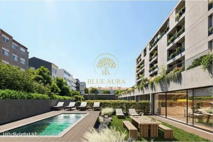 Apartamento T1 com Rooftop em Condomínio Privado