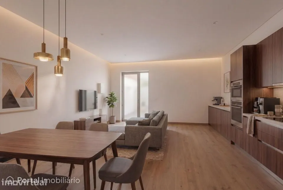 Azóia de Cima, Tremês| T2 com Garagem e Jardim