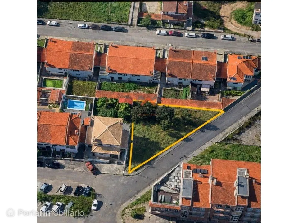 Lote Urbano à Venda - Urbanização do Souto Rio