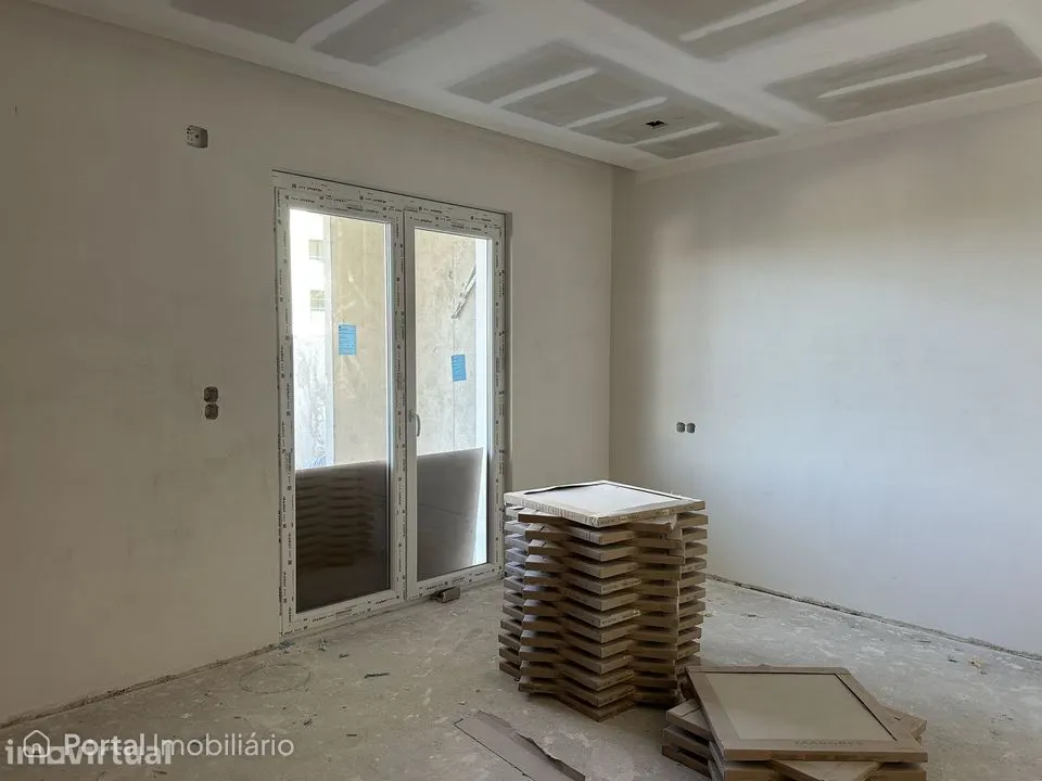 Apartamento T3 NOVO, com vista de mar, na Ericeira