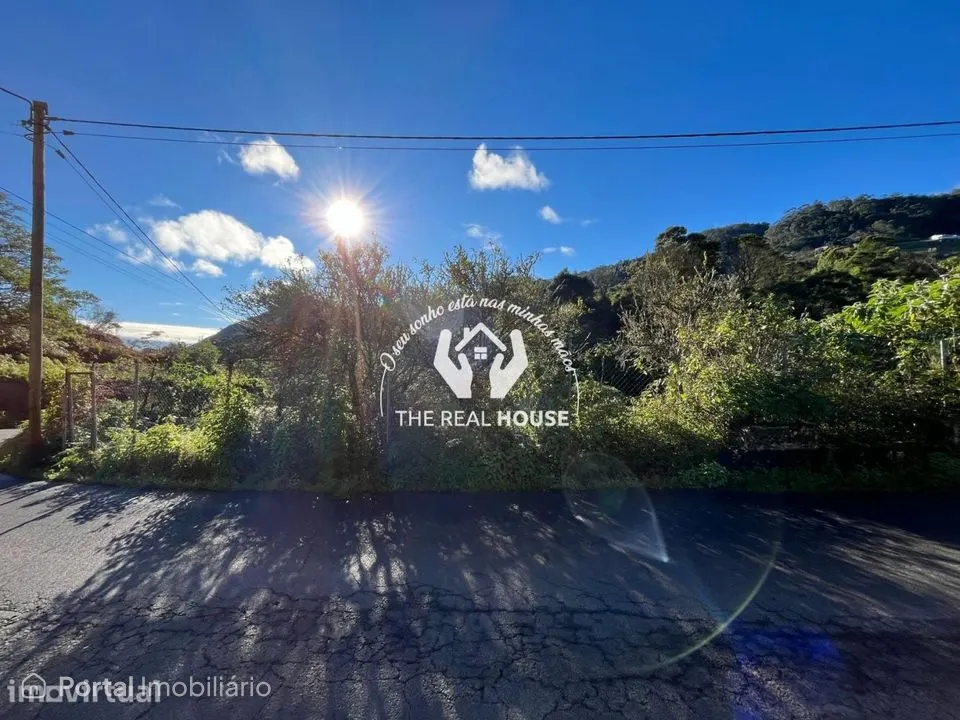 Terreno Rústico em Santo António da Serra