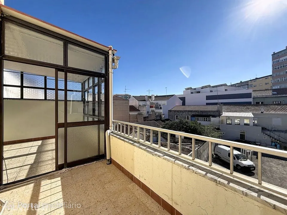 Apartamento T2+2 Venda