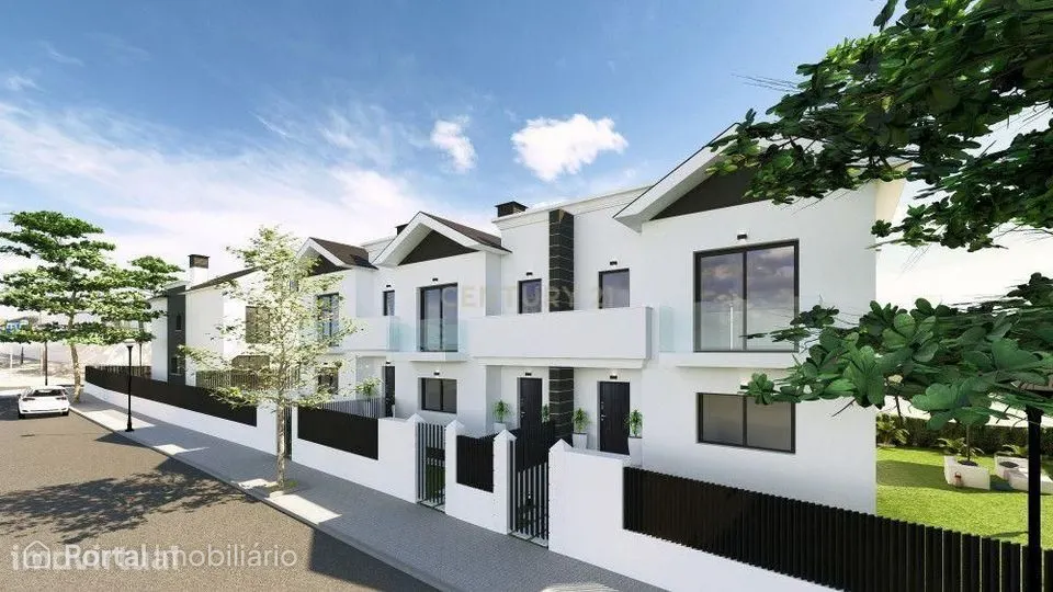 Casa Nova em Cascais e Estoril com 4 Quartos e 3 Casas de Banho