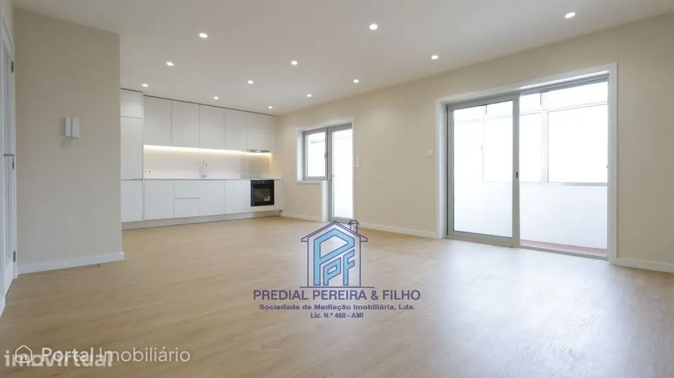 Andar Moradia T4+1 | Remodelado | Gueifães-Maia