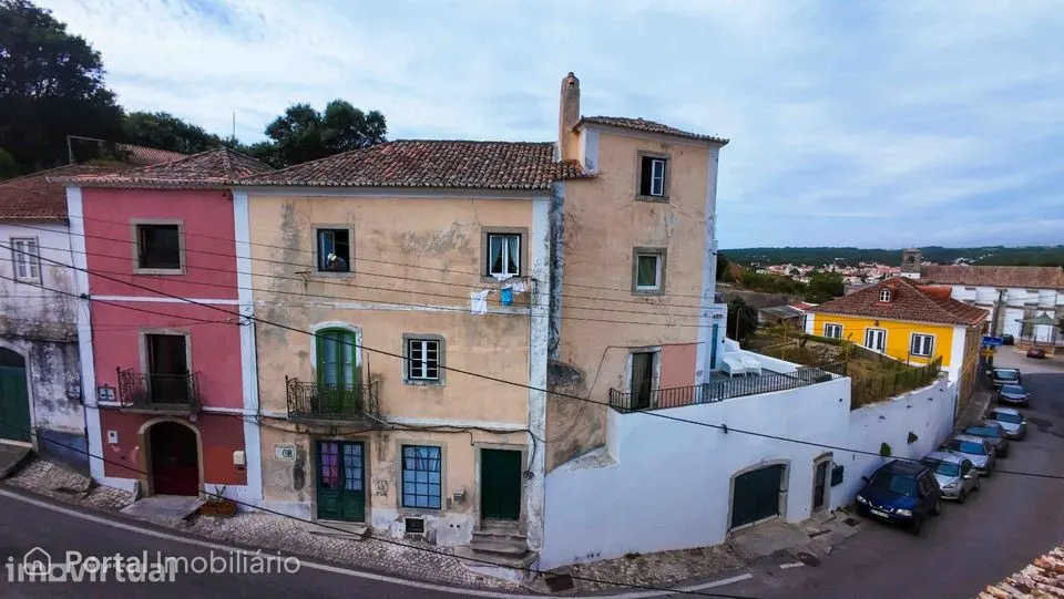 Shop for sale in Colares