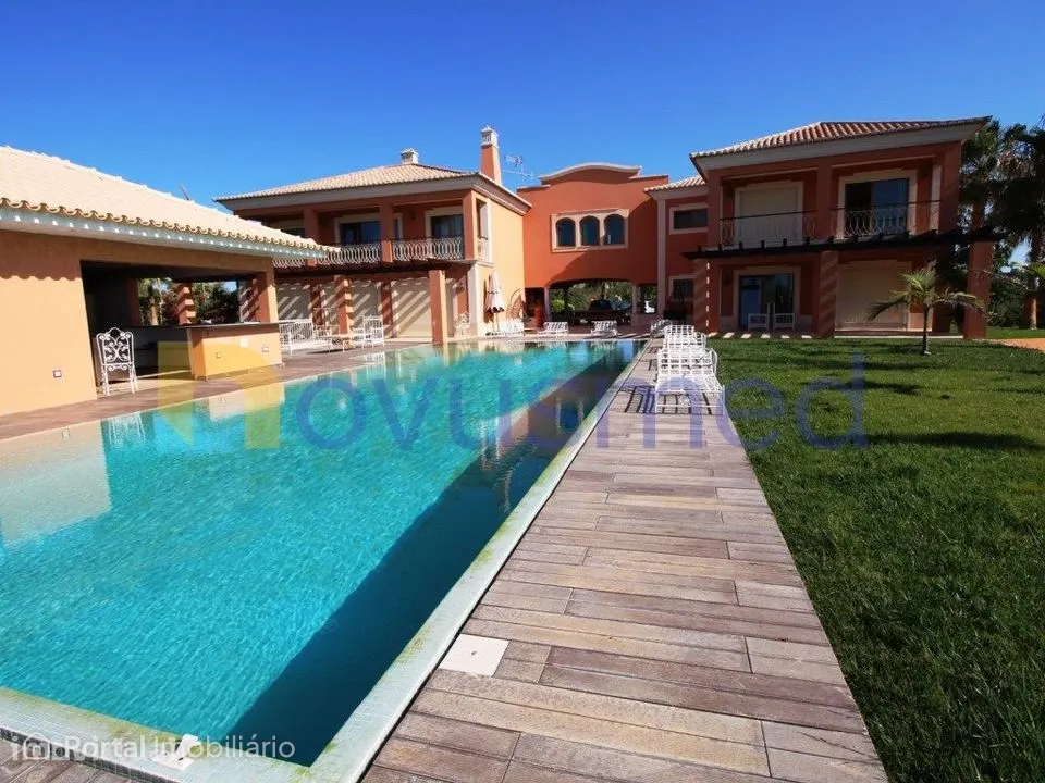 Moradia com 5 quartos, piscina, Albufeira, Algarve