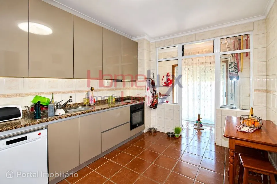 Apartamento T3 em Fânzeres