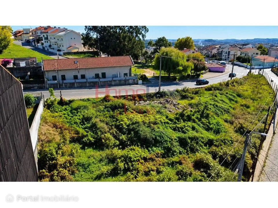 Terreno para construção em Baguim do Monte