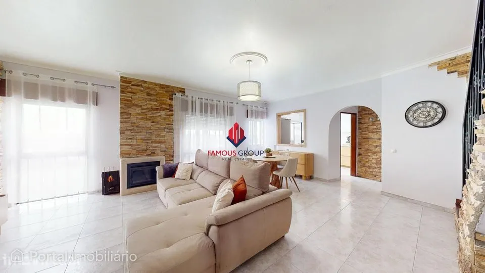Apartamento T3 Duplex no Centro de Portimão – Varanda, Terraço...
