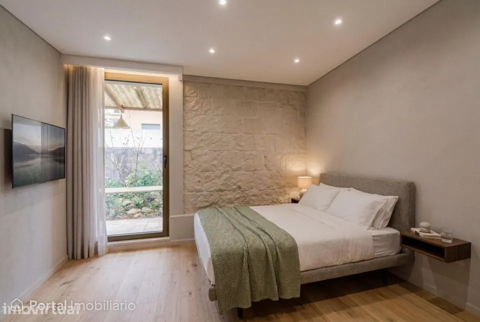 Azóia de Cima, Tremês| T2 com Garagem e Jardim