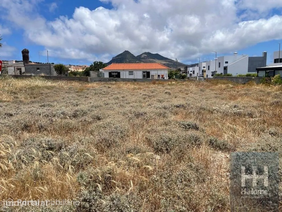 Lote de Terreno com Projeto - Sítio da Lapeira