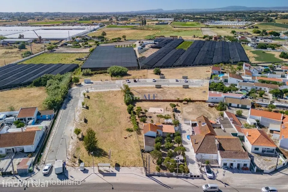 Lote de terreno construção com projeto aprovado, na Broega Montijo