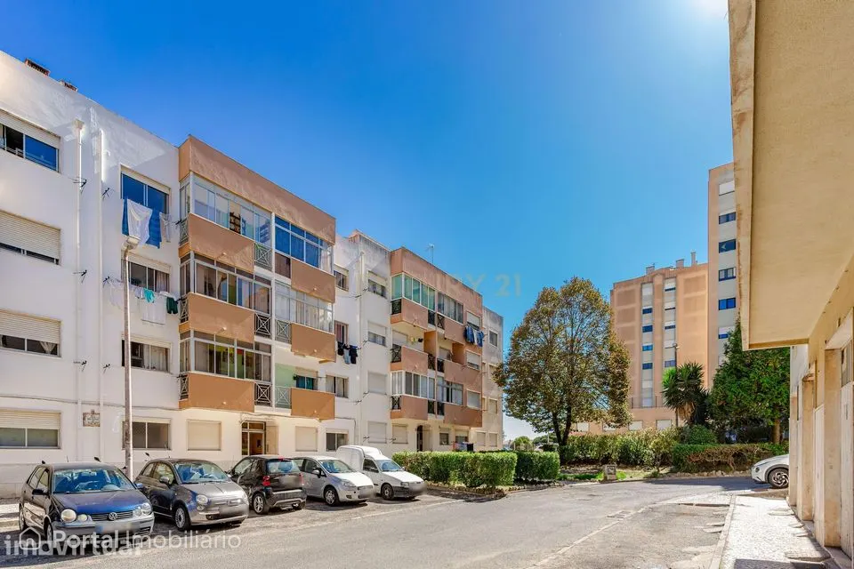 Apartamento T2 em Algueirão Mem Martins, Sintra - 277.000€