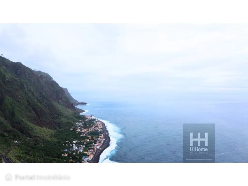 Terreno na Fajã da Ovelha - Calheta