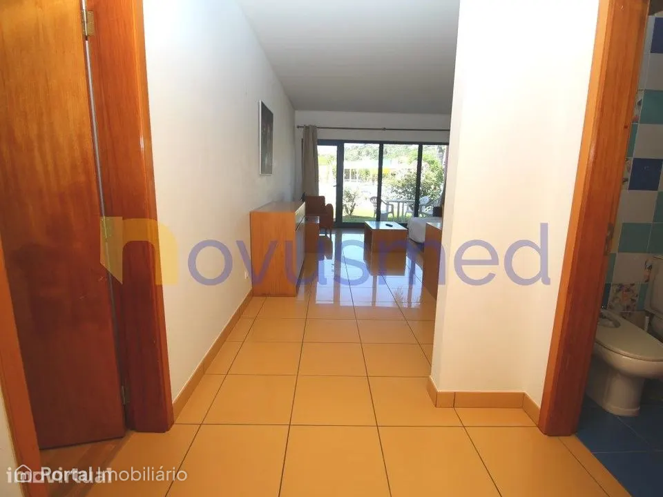 Apartamento T1 com piscina em Albufeira, junto à marina, perto da p...