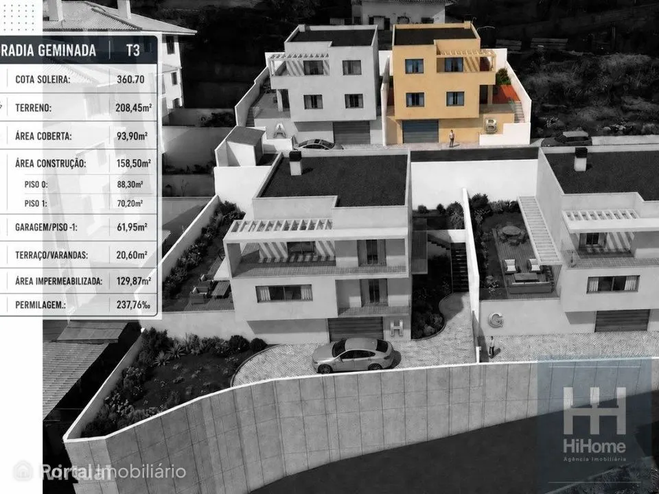 Moradia Geminada T3 em construção na Abegoaria - Caniço