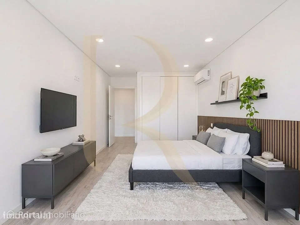 Apartamento T3 novo com elevador, 2 parqueamentoS e arrecadação em ...