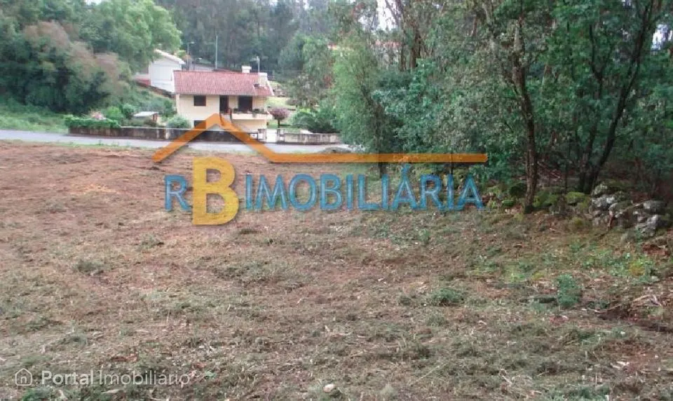 Lote de construção – Cesar, Oliveira de Azeméis