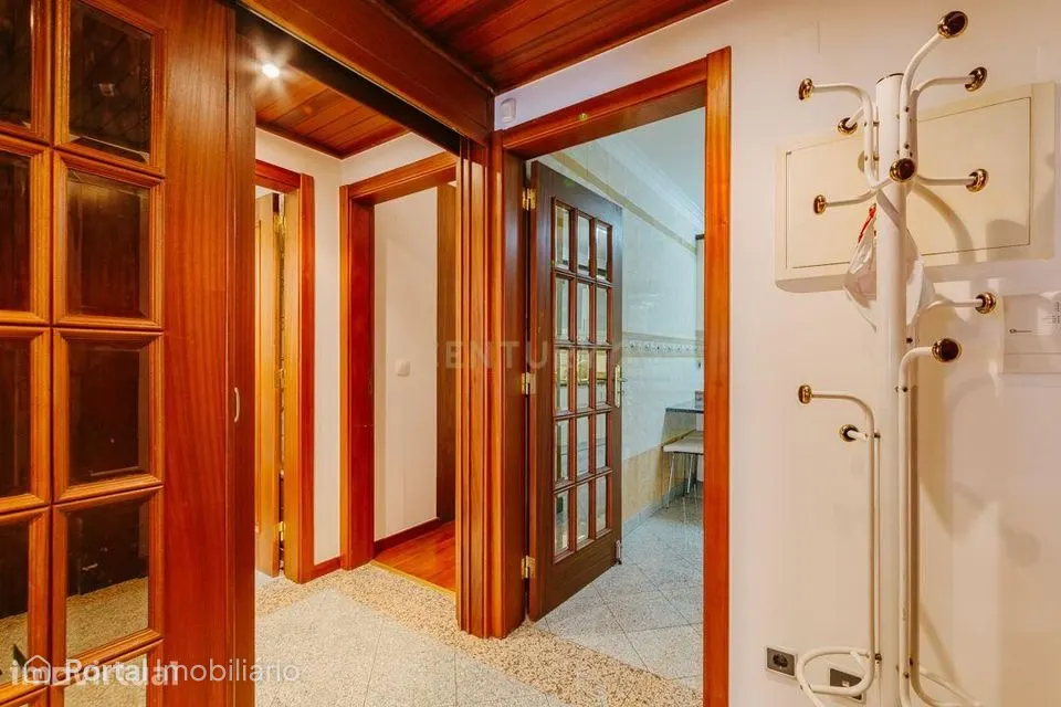 Apartamento T2 com Vista Panorâmica - Condomínio ESPELHO DO TEJO