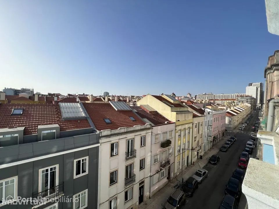 T4 Mobilado na Alameda | Vista Panorâmica | A 5 min do Metro