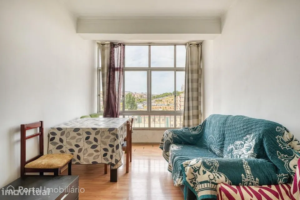 Apartamento T2 em Agualva-Cacém — Pronto a Habitar, mesmo em...