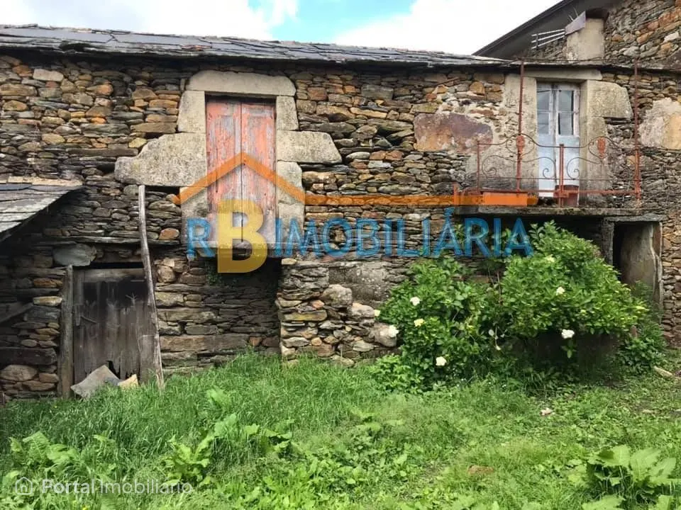 Moradia em Alvarenga – Arouca