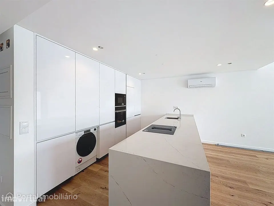 Apartamento T1+1 no centro da cidade