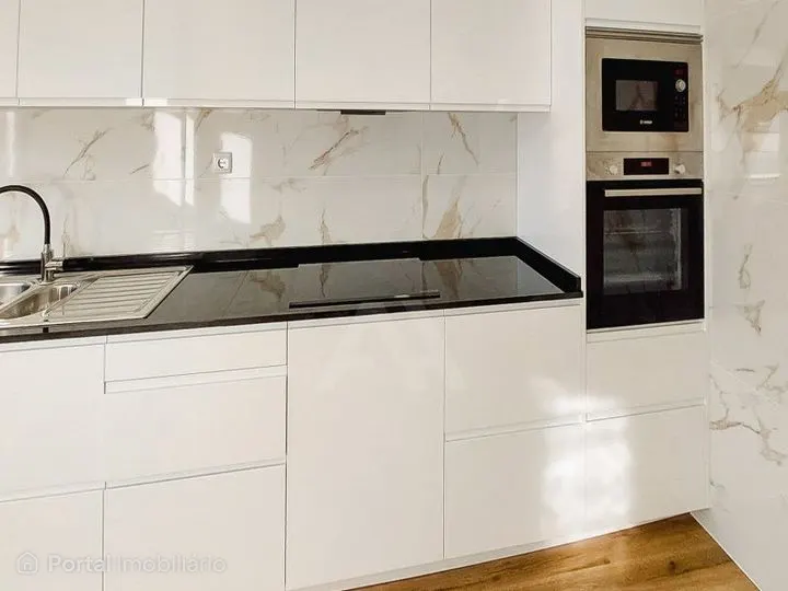 Moradia T3 contemporânea