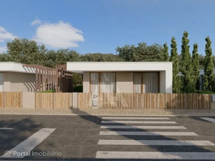 Moradia T3 nova com piscina