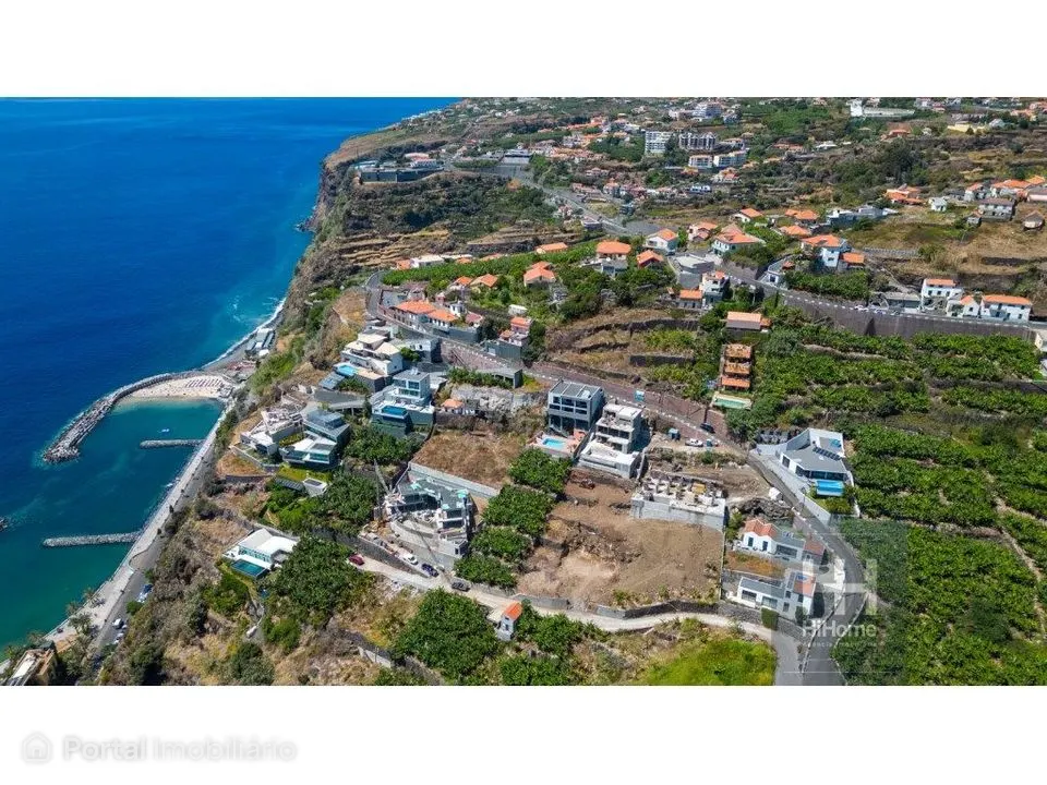 3-bedroom house for sale in Calheta