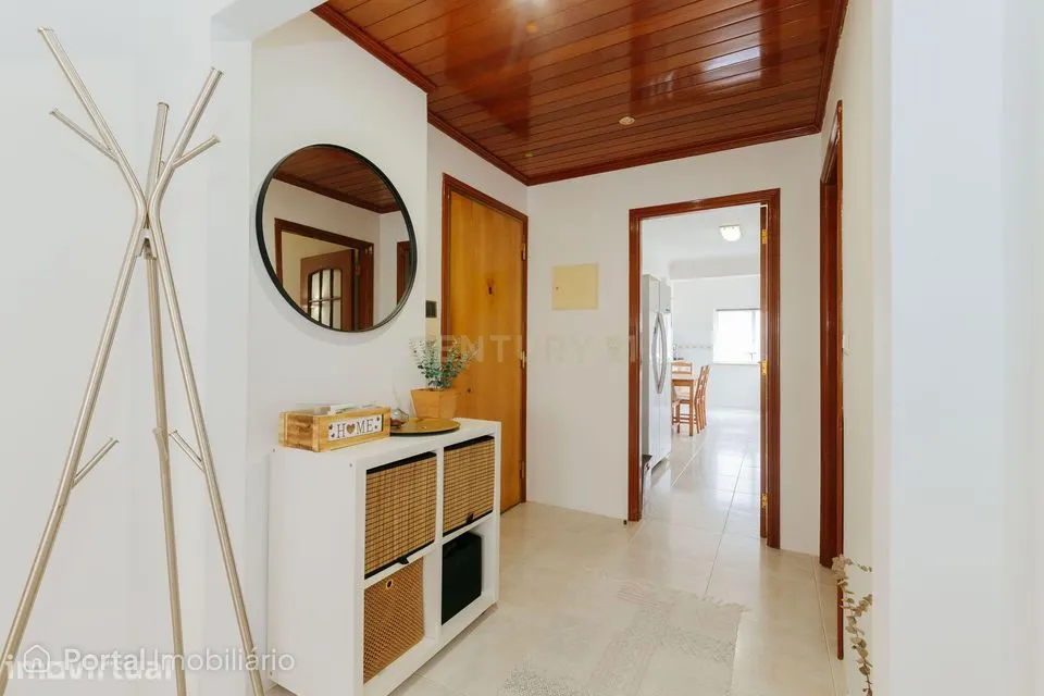 Apartamento T3 em Santa Iria de Azoia, Loures