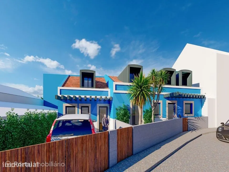 Terreno com projeto aprovado para 3 moradias em Cascais
